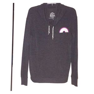 Cowl neck light T-shirt feel sweatshirt